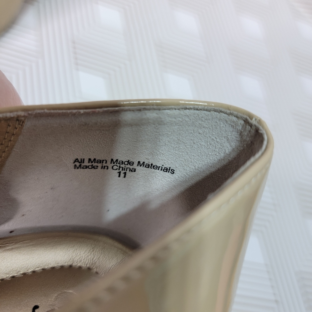 Kelly & Katie Isabel Nude Tan Beige Patent Classic Pump Heels Women’s Size 11M. - Picture 9 of 10